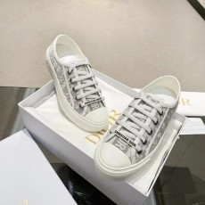 디올 오블리크 스니커즈