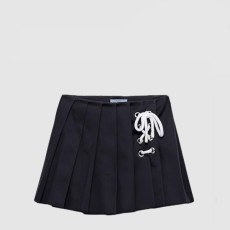 프라다 미니스커트