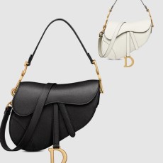 디올 스트랩 새들백 M0446